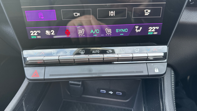 Renault Austral E-Tech Full Hybrid Iconic Esprit Alpine 5dr Auto Hybrid Estate